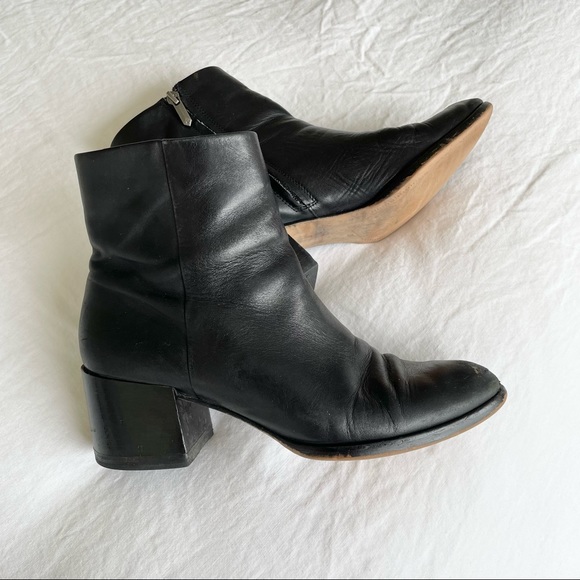 Sam Edelman Joey Bootie in Black Leather - Picture 6 of 7